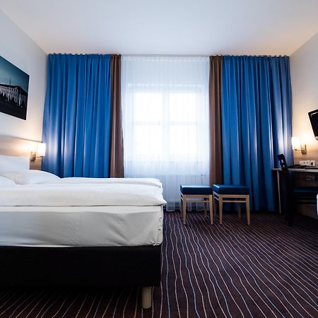 Plaza Inn Berlin Charlottenburg Экстерьер фото