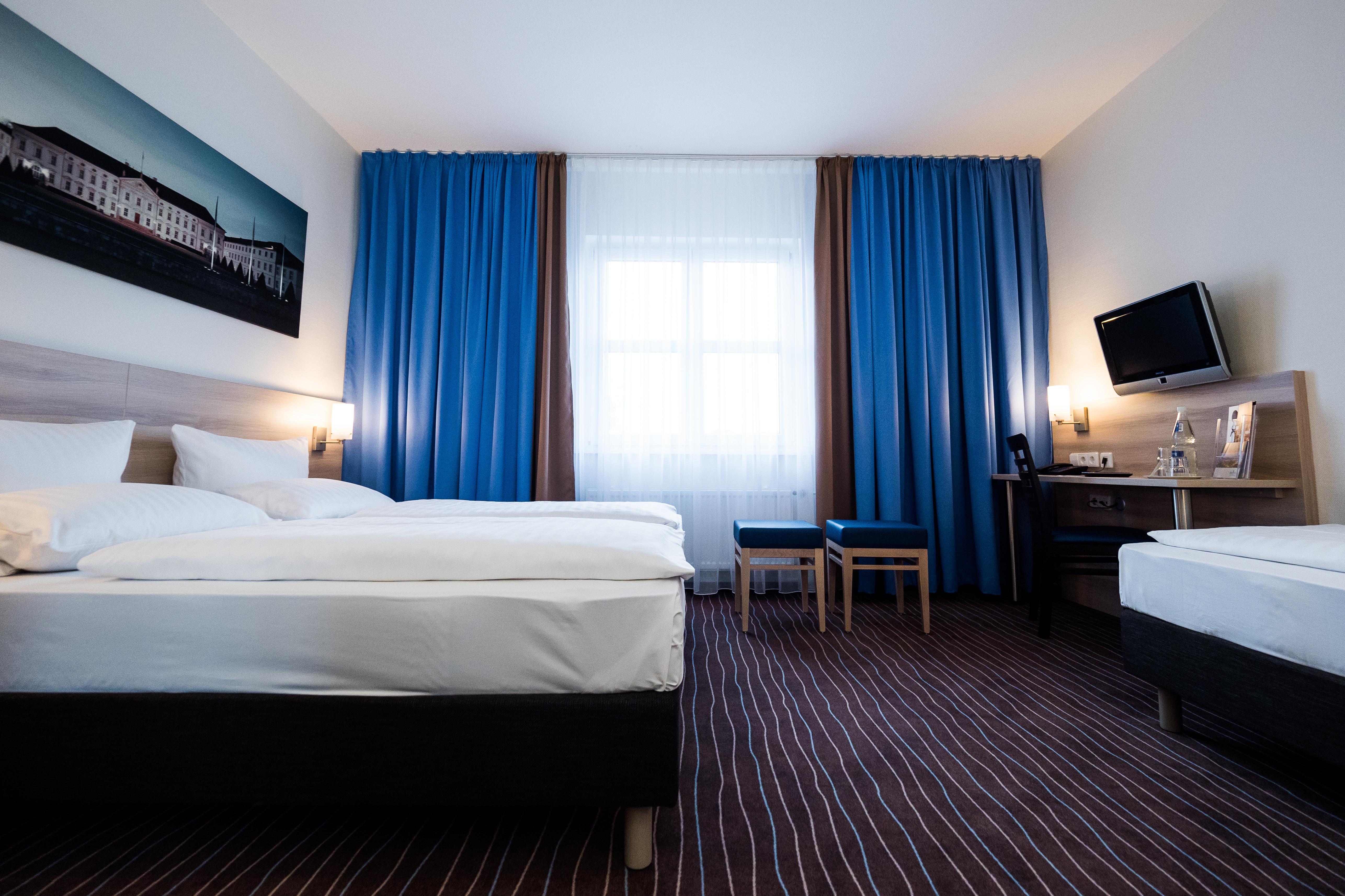 Plaza Inn Berlin Charlottenburg Экстерьер фото