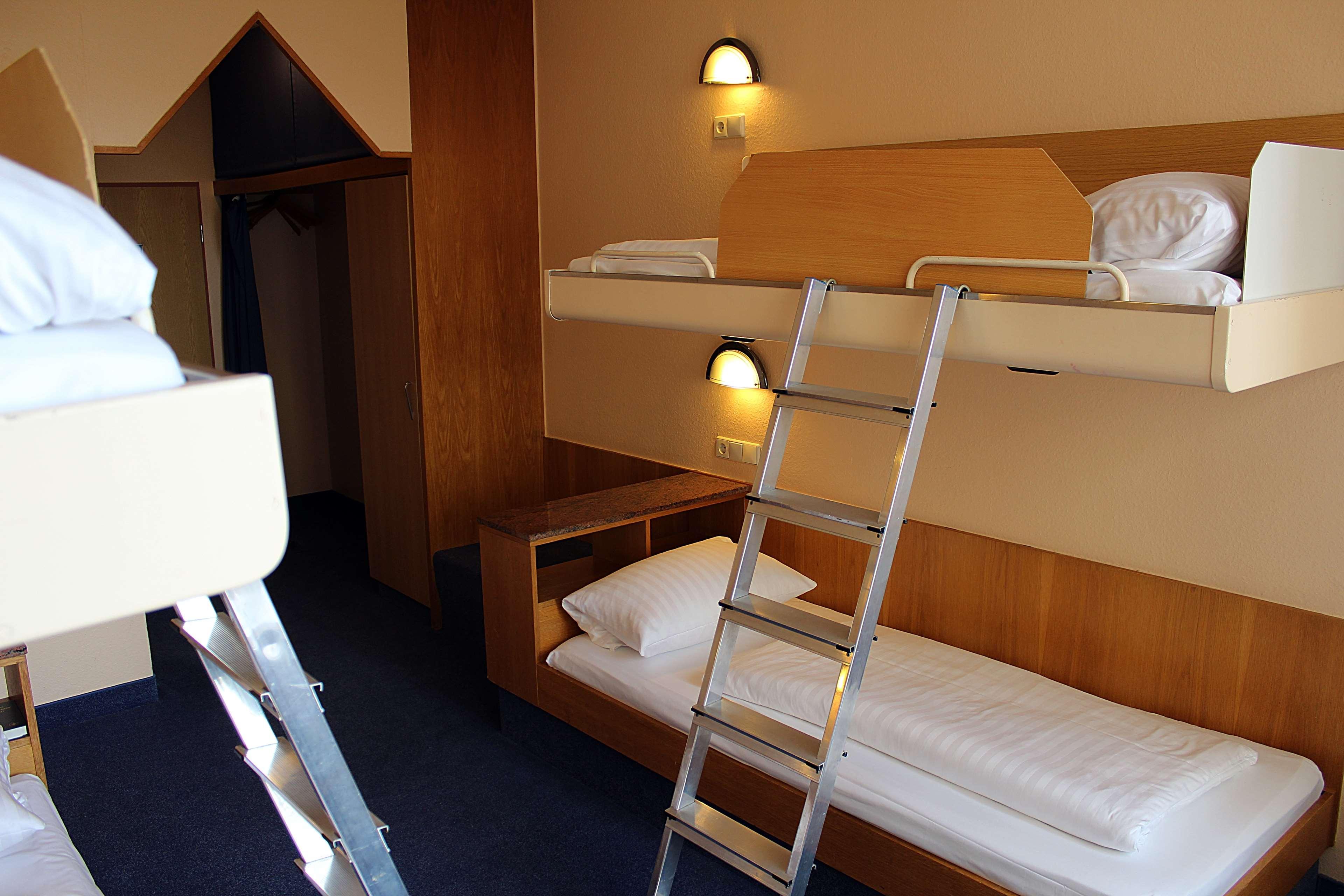 Plaza Inn Berlin Charlottenburg Экстерьер фото